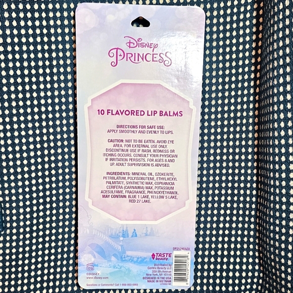 BNIB Disney Princess 10 FLAVORED Lip Balms - Picture 2 of 2